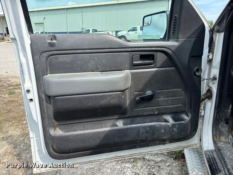 image for item FC1723 2011 Ford F150 XL pickup truck
