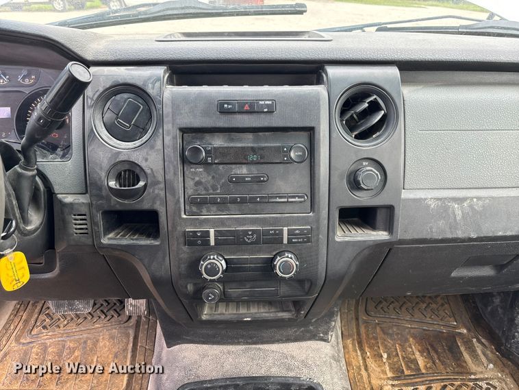 image for item FC1723 2011 Ford F150 XL pickup truck