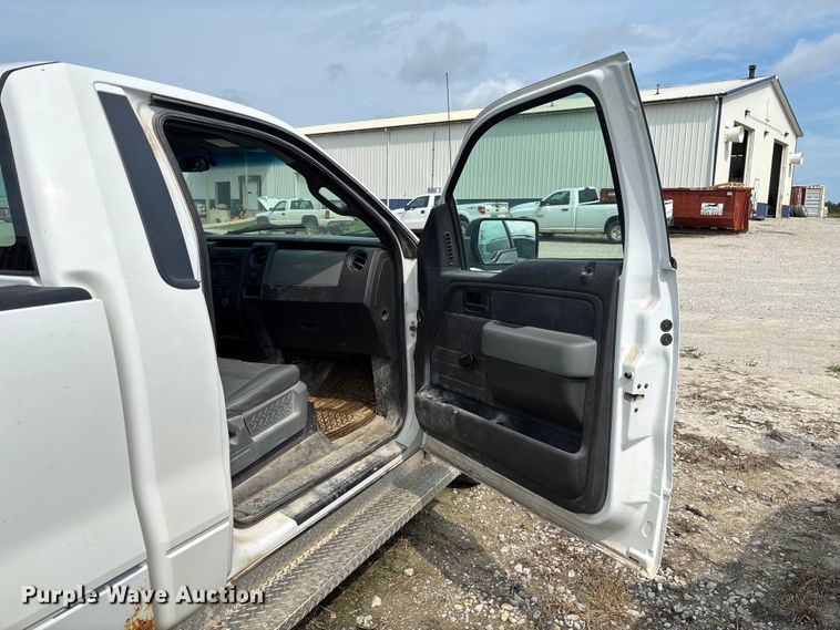image for item FC1723 2011 Ford F150 XL pickup truck