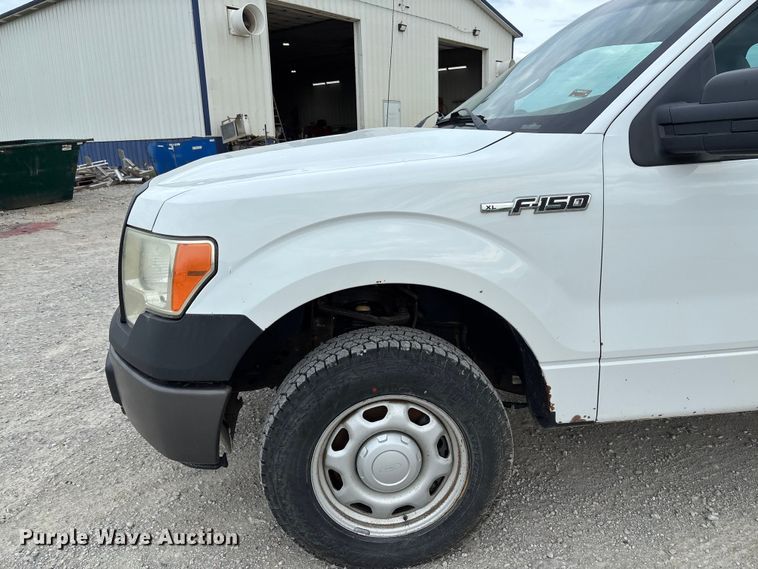image for item FC1724 2011 Ford F150 XL pickup truck