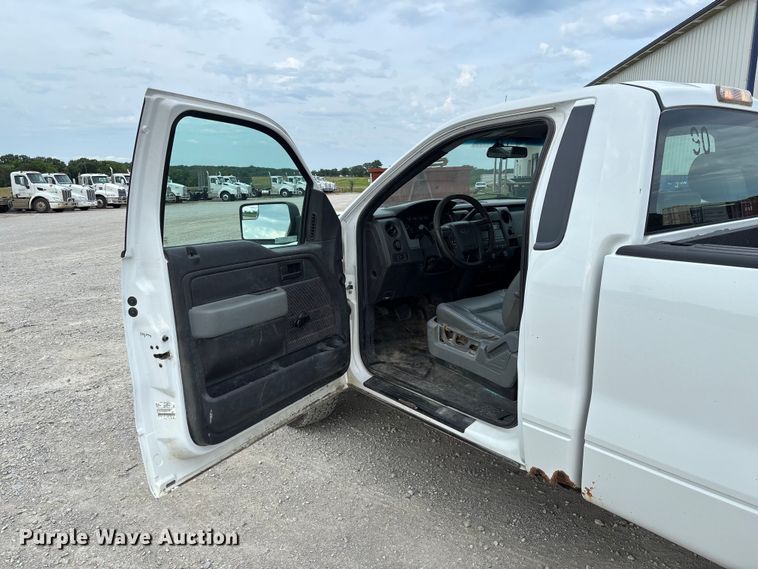 image for item FC1724 2011 Ford F150 XL pickup truck