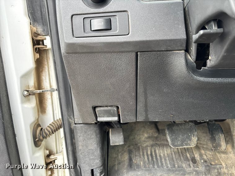 image for item FC1724 2011 Ford F150 XL pickup truck