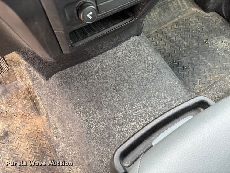 image for item FC1724 2011 Ford F150 XL pickup truck