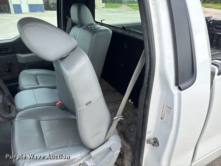 image for item FC1724 2011 Ford F150 XL pickup truck