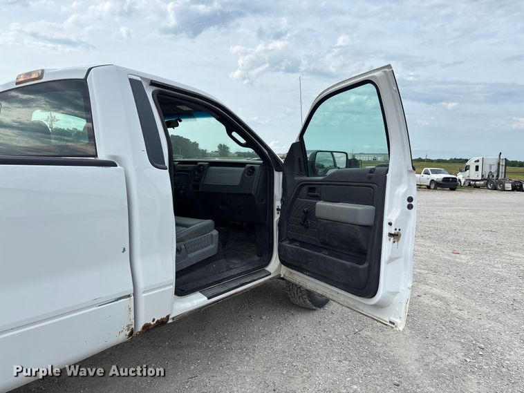 image for item FC1724 2011 Ford F150 XL pickup truck