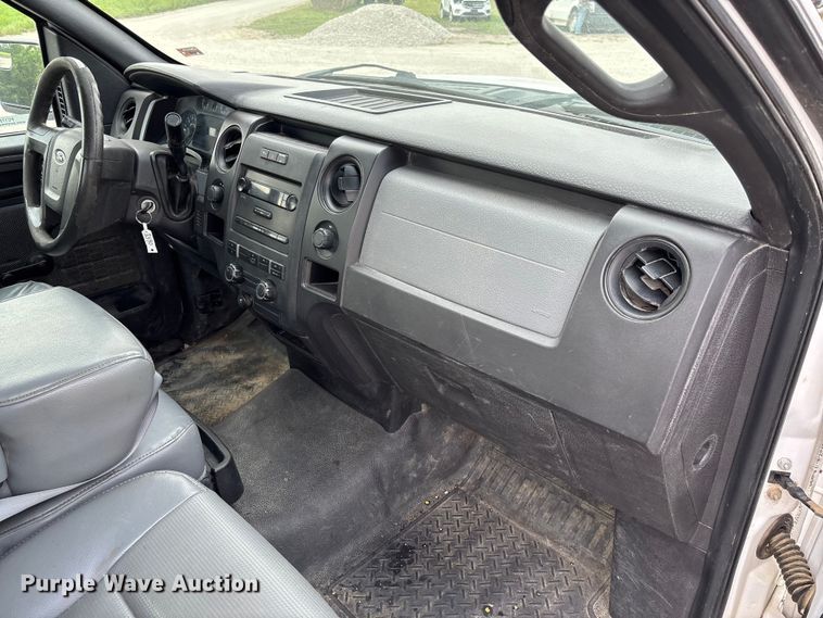 image for item FC1724 2011 Ford F150 XL pickup truck