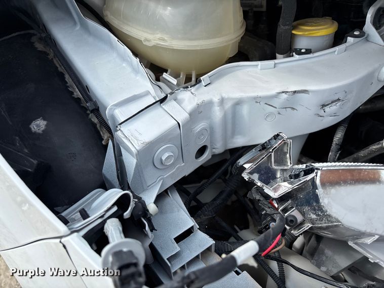 image for item FC1725 2018 Ford Escape SE SUV
