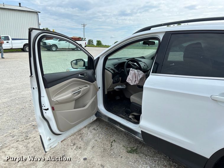 image for item FC1725 2018 Ford Escape SE SUV