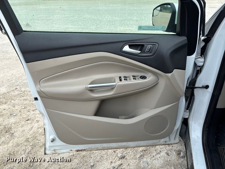image for item FC1725 2018 Ford Escape SE SUV