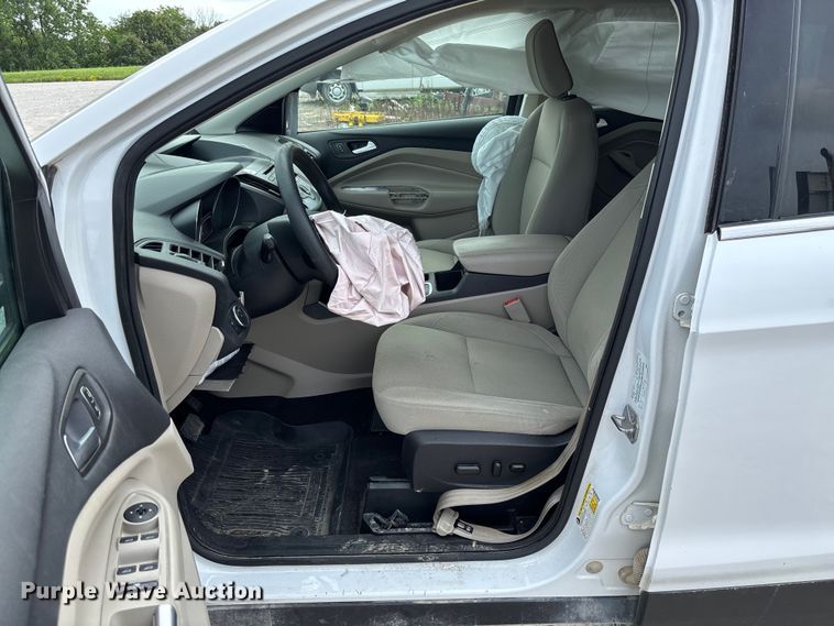 image for item FC1725 2018 Ford Escape SE SUV