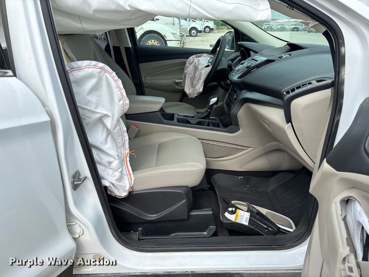 image for item FC1725 2018 Ford Escape SE SUV