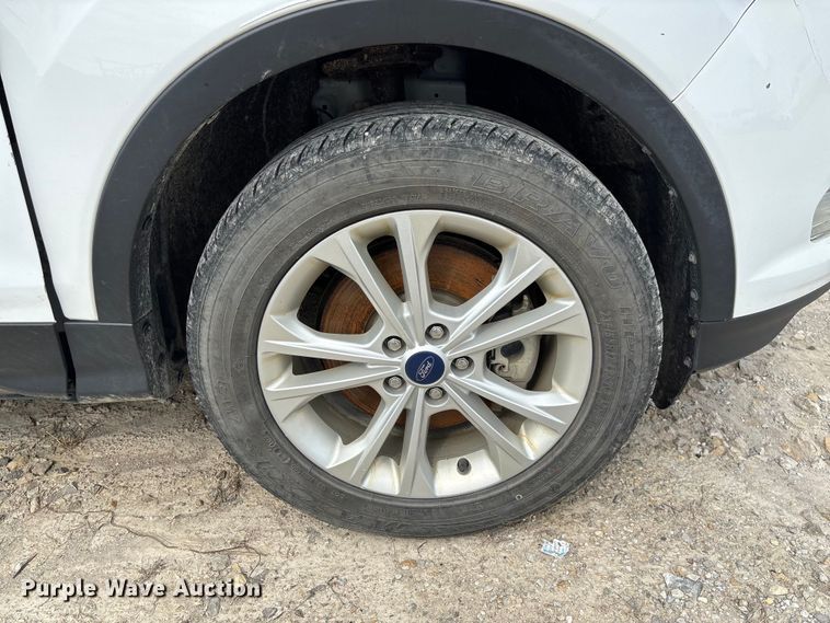 image for item FC1725 2018 Ford Escape SE SUV