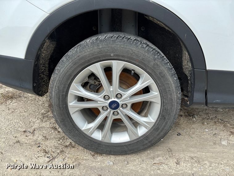 image for item FC1725 2018 Ford Escape SE SUV