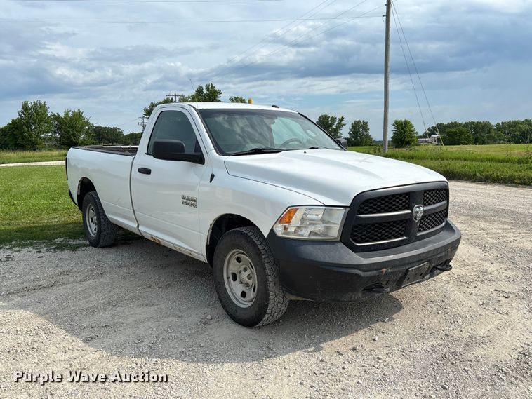 image for item FC1726 2016 RAM 1500 pickup truck