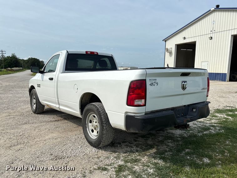 image for item FC1726 2016 RAM 1500 pickup truck