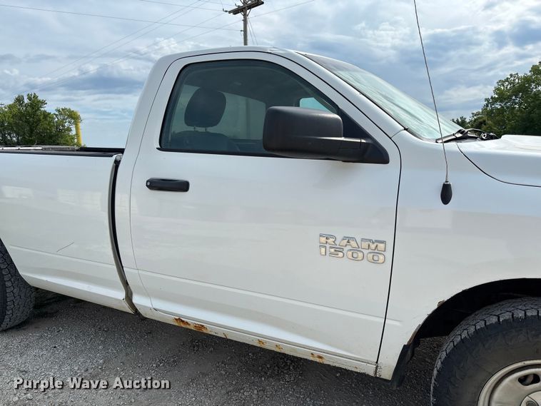 image for item FC1726 2016 RAM 1500 pickup truck