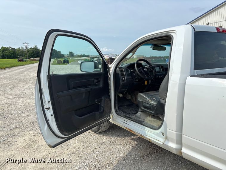 image for item FC1726 2016 RAM 1500 pickup truck