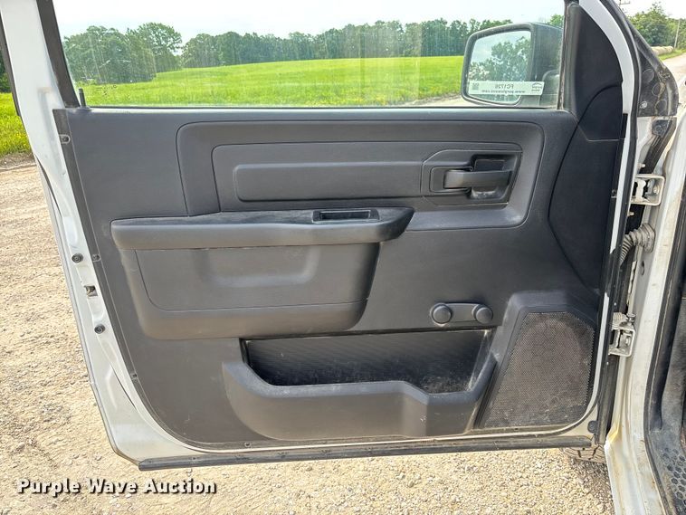 image for item FC1726 2016 RAM 1500 pickup truck