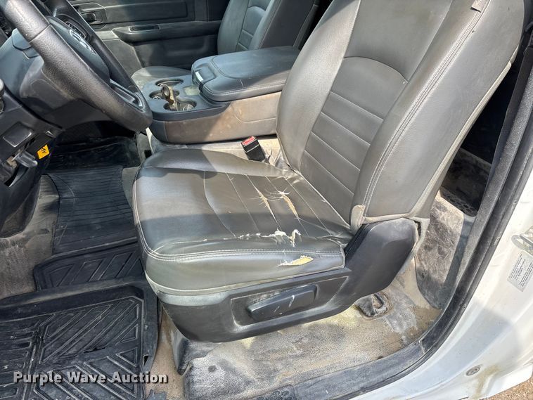 image for item FC1726 2016 RAM 1500 pickup truck