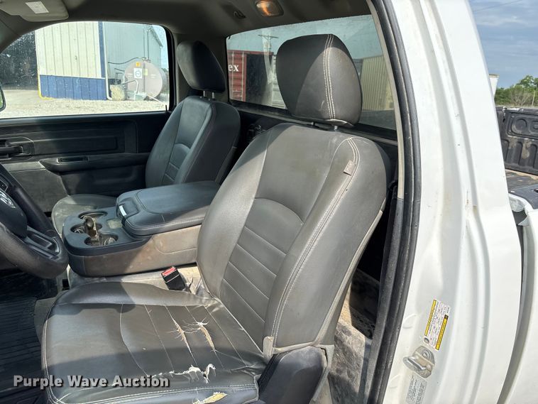 image for item FC1726 2016 RAM 1500 pickup truck