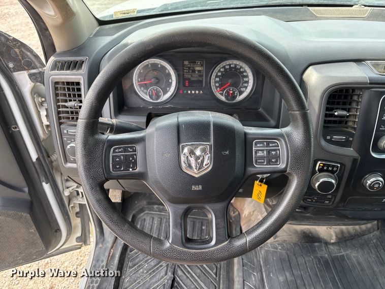 image for item FC1726 2016 RAM 1500 pickup truck