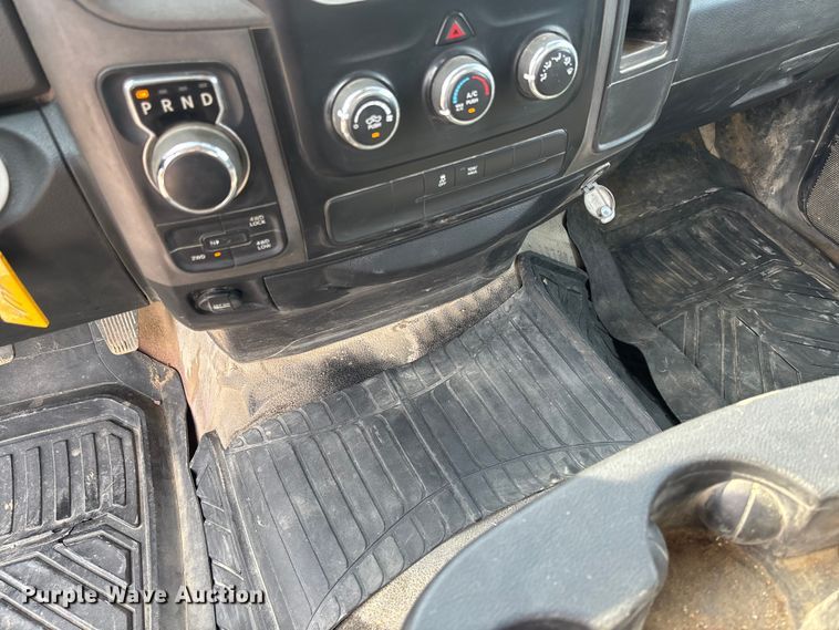 image for item FC1726 2016 RAM 1500 pickup truck