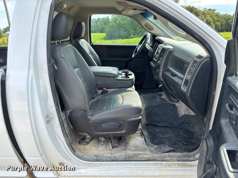 image for item FC1726 2016 RAM 1500 pickup truck