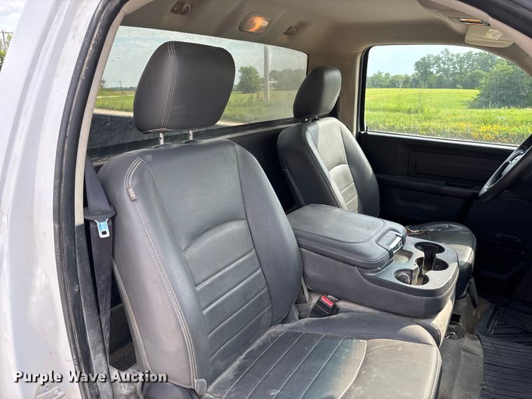 image for item FC1726 2016 RAM 1500 pickup truck