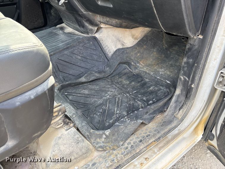 image for item FC1726 2016 RAM 1500 pickup truck