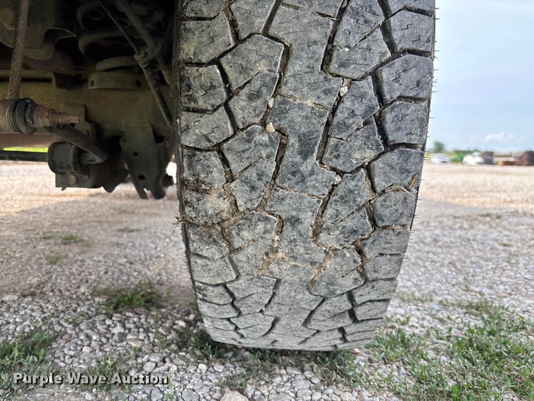 image for item FC1726 2016 RAM 1500 pickup truck