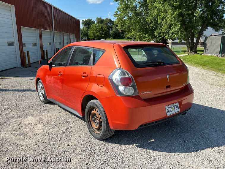 image for item FC1735 2010 Pontiac Vibe 