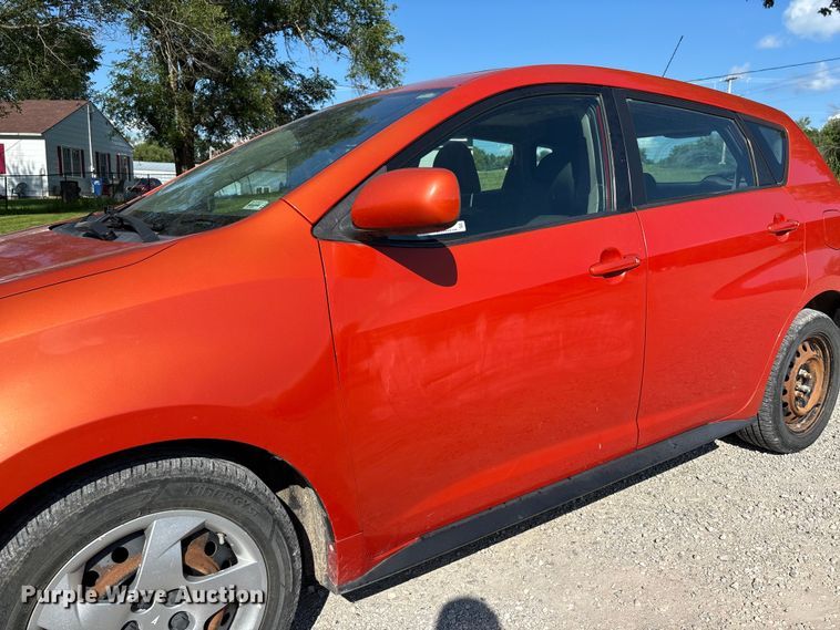image for item FC1735 2010 Pontiac Vibe 