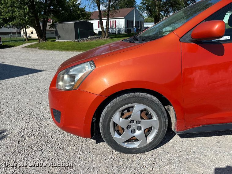 image for item FC1735 2010 Pontiac Vibe 