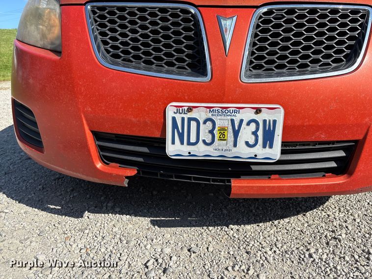 image for item FC1735 2010 Pontiac Vibe 