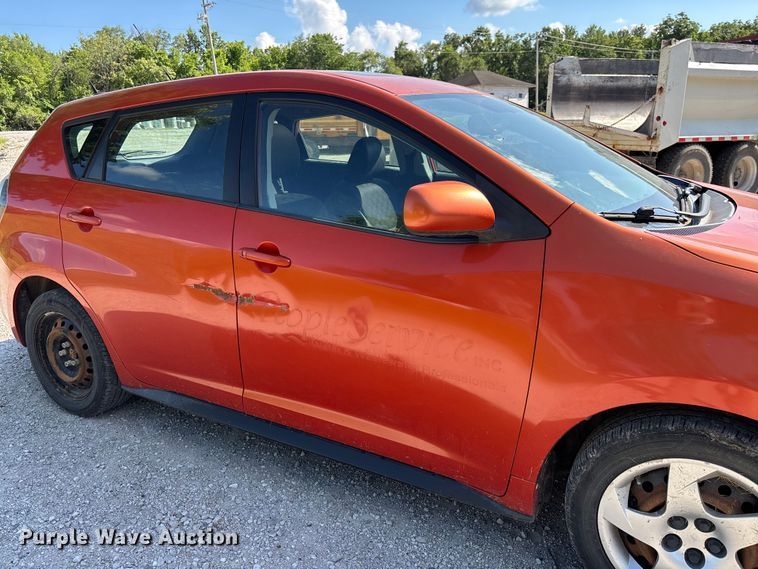 image for item FC1735 2010 Pontiac Vibe 