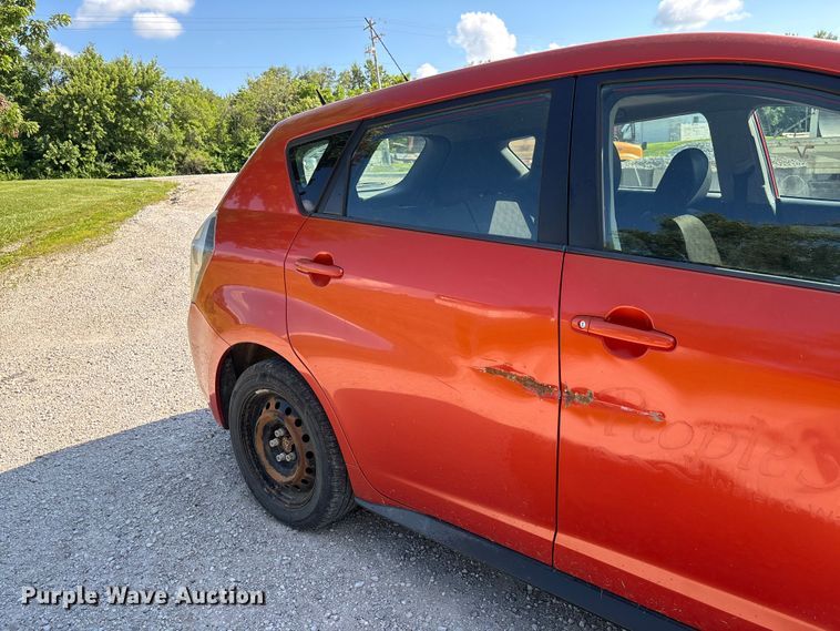 image for item FC1735 2010 Pontiac Vibe 