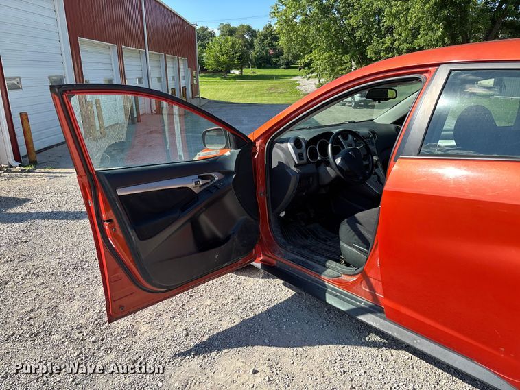 image for item FC1735 2010 Pontiac Vibe 