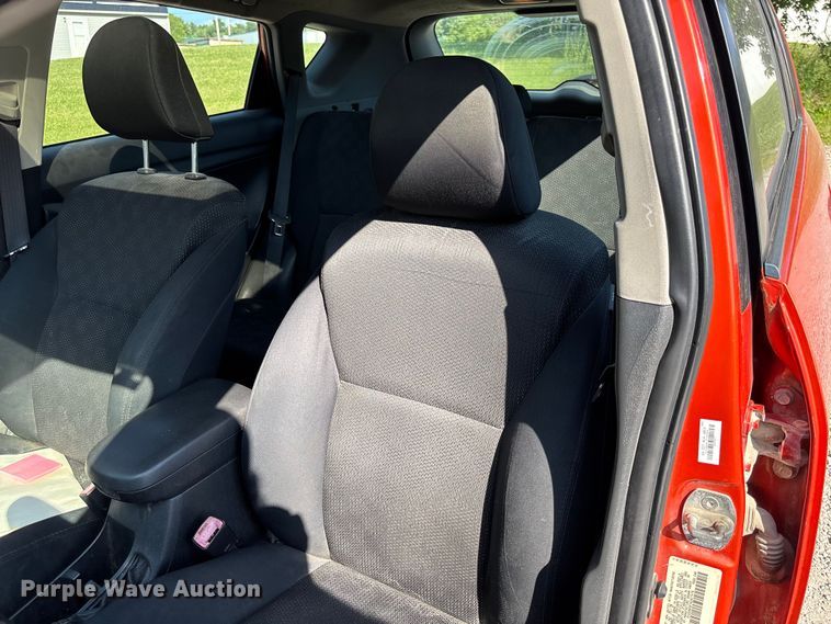 image for item FC1735 2010 Pontiac Vibe 