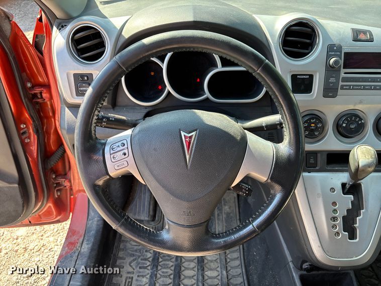 image for item FC1735 2010 Pontiac Vibe 