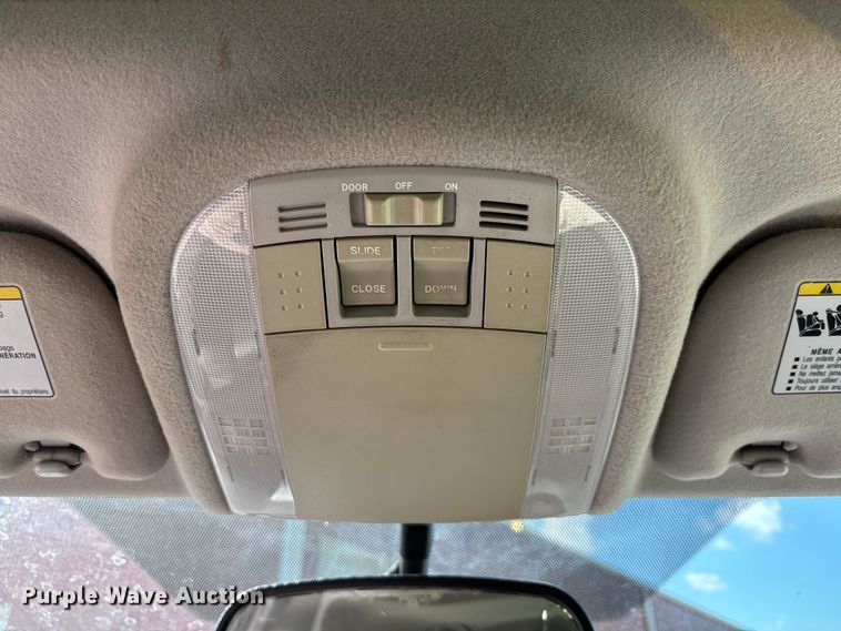 image for item FC1735 2010 Pontiac Vibe 