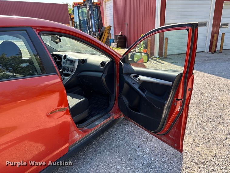 image for item FC1735 2010 Pontiac Vibe 
