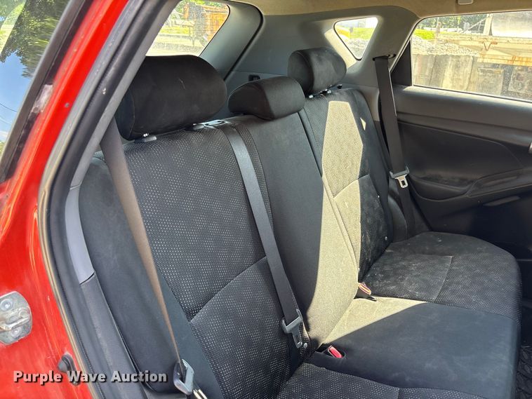 image for item FC1735 2010 Pontiac Vibe 