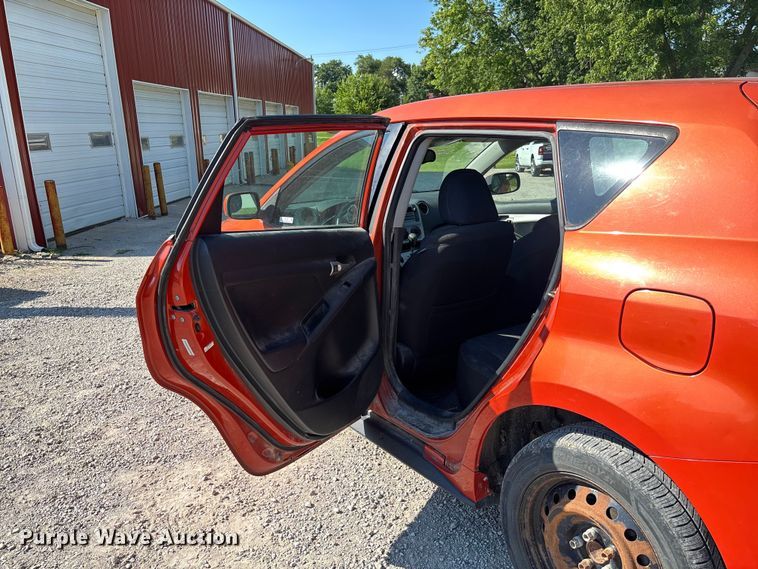 image for item FC1735 2010 Pontiac Vibe 