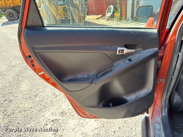 image for item FC1735 2010 Pontiac Vibe 