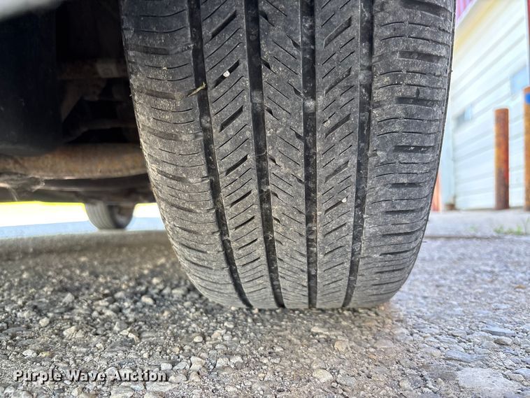 image for item FC1735 2010 Pontiac Vibe 