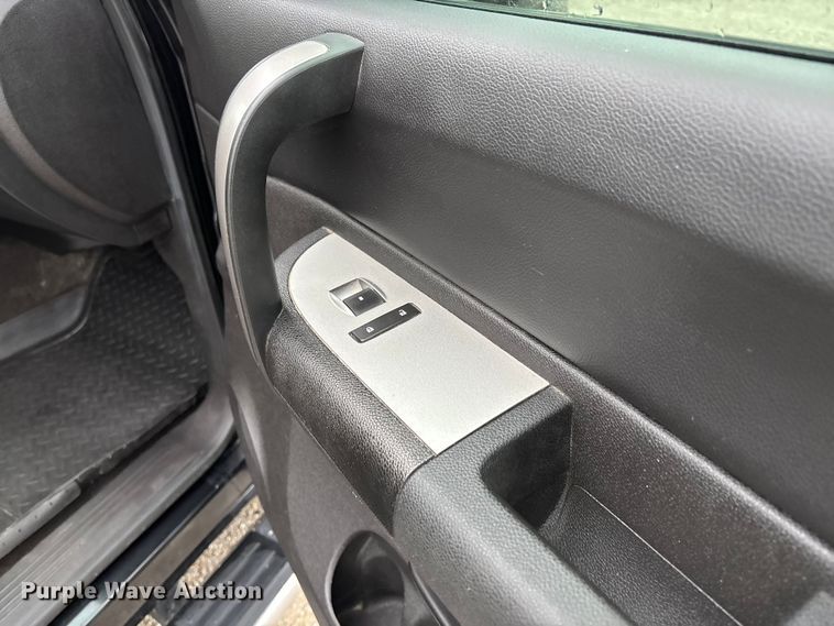 image for item FC1752 2009 Chevrolet Silverado 1500 Crew Cab pickup truck
