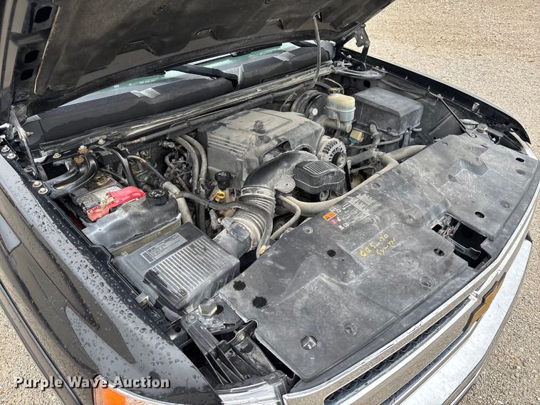image for item FC1752 2009 Chevrolet Silverado 1500 Crew Cab pickup truck