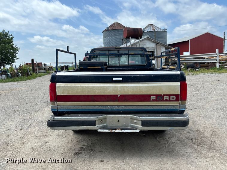image for item FC1763 1991 Ford F150 Ext. Cab pickup truck