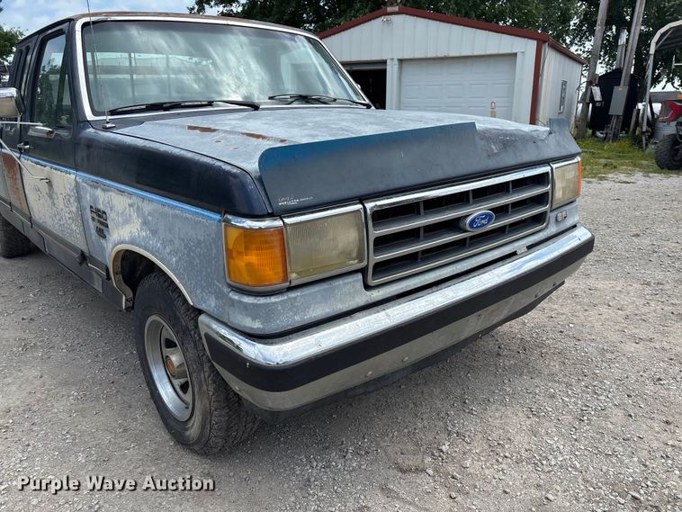 image for item FC1763 1991 Ford F150 Ext. Cab pickup truck