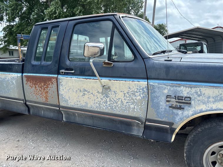 image for item FC1763 1991 Ford F150 Ext. Cab pickup truck